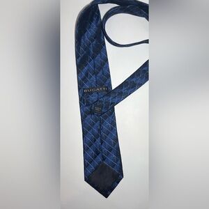 Bugatti Blue and Black Geometric Tie